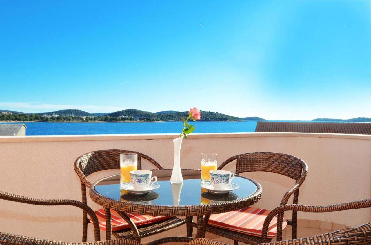Apartmani Basic Rogoznica Rogoznica  Εξωτερικό φωτογραφία