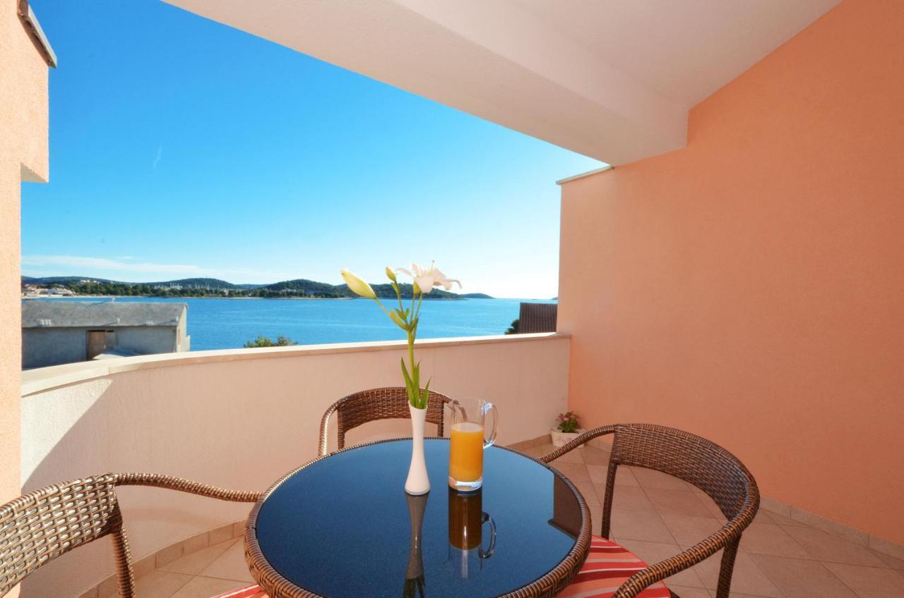 Apartmani Basic Rogoznica Rogoznica  Εξωτερικό φωτογραφία