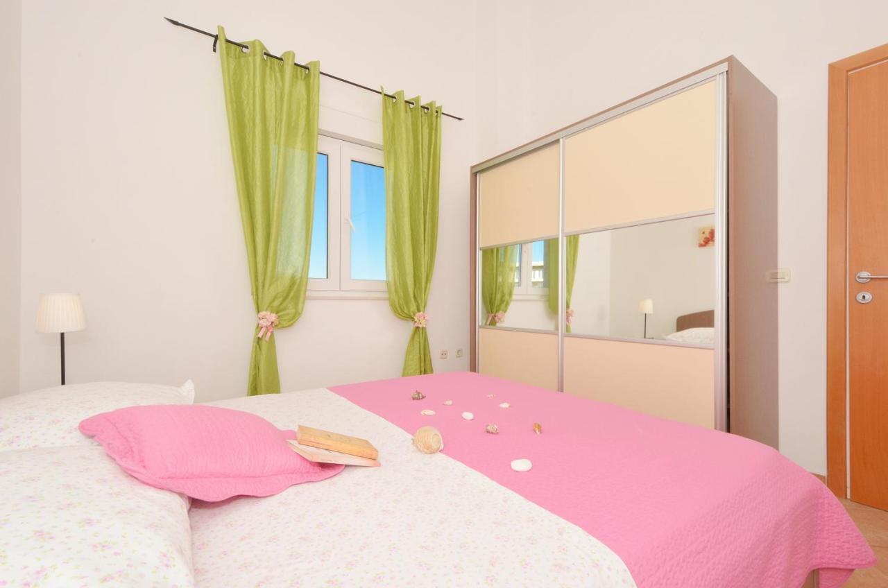 Apartmani Basic Rogoznica Rogoznica  Εξωτερικό φωτογραφία