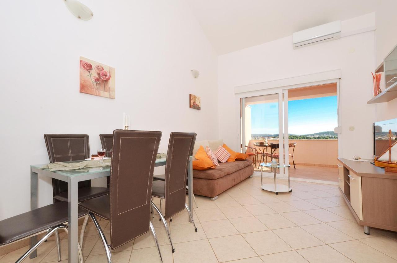 Apartmani Basic Rogoznica Rogoznica  Εξωτερικό φωτογραφία